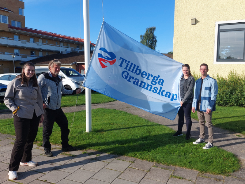 Nya flaggor hissas runt om i Tillberga